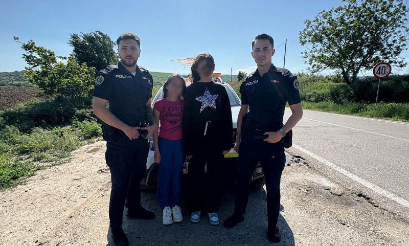 Două copile din Vrancea, găsite speriate sub un pod de polițiștii din Bacău după ce au mers pe jos 15 km