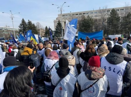 20.000 de cadre didactice, așteptați la protest în București. Sindicaliștii amenință cu blocarea examenelor naționale
