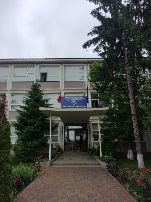 Interes record pentru Liceul cu Program Sportiv din Bacău: 180 de candidați pe 120 de locuri. Liceul dorește să-și extindă clădirea!