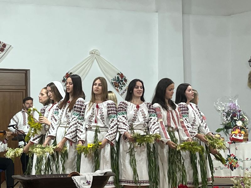 Tradiții și obiceiuri de Sânziene