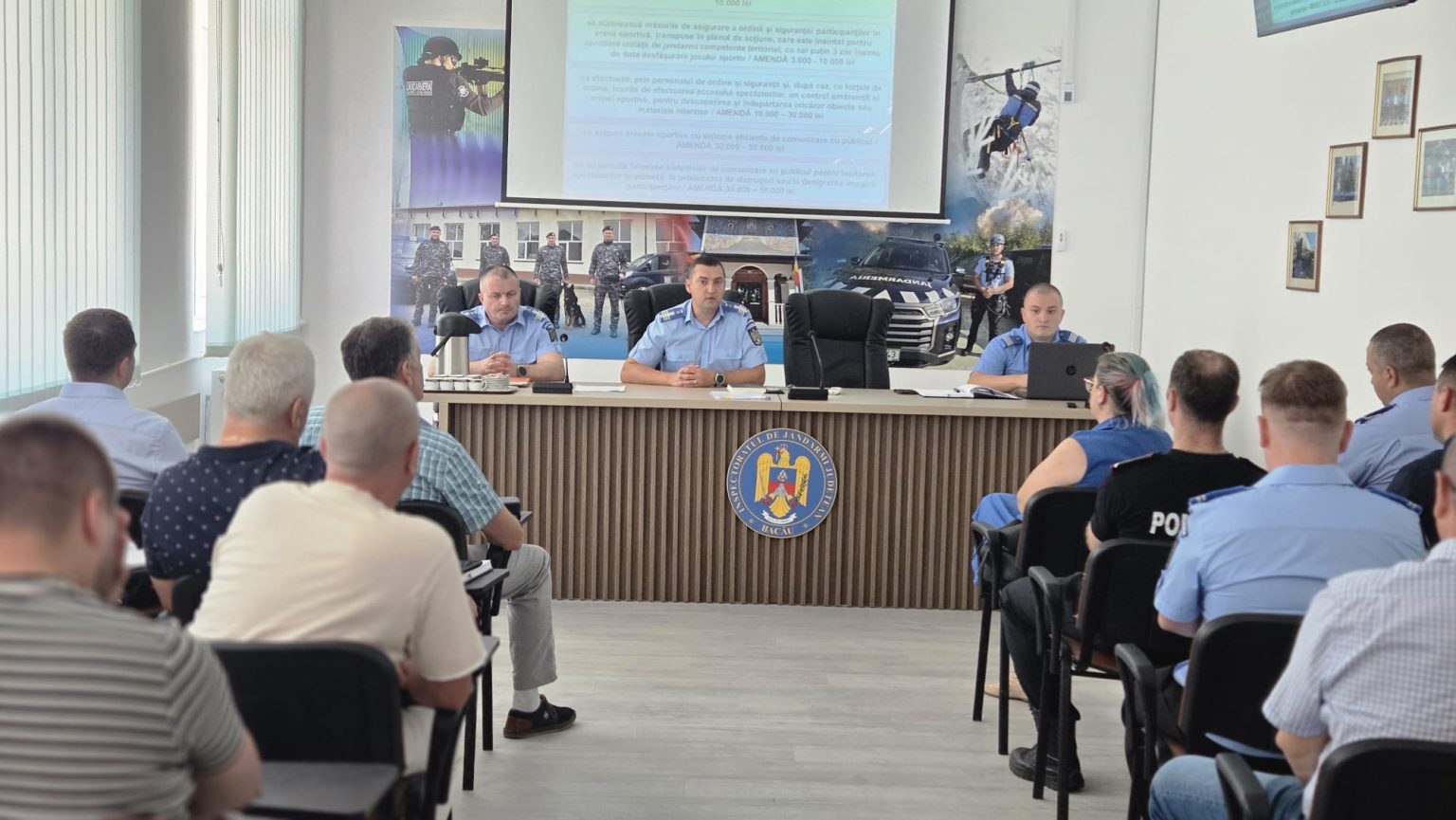 Alcool restricționat și porți descuiate la meciuri: Jandarmeria Bacău anunță noile reguli obligatorii pe stadioane
