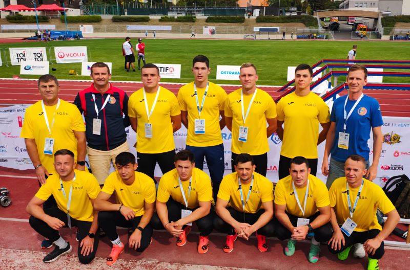 Cinci pompieri de la ISU Bacău reprezintă România la Campionatul European din Cehia