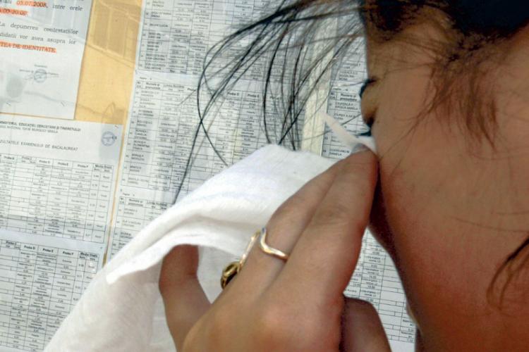 Bacău:Bacalaureat august- 289 de absolvenți, adică 37,88% dintre candidați, au promovat examenul potrivit rezultatelor finale. La seral este cea mică promovabilitate: 18,18% – 4 din 22.
