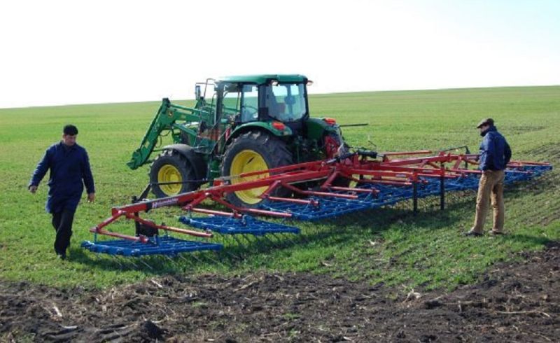 Bani europeni pentru micii fermieri: între 50.000 și 100.000 de euro/proiect pentru legumicultură, floricultură, zootehnie și utilaje