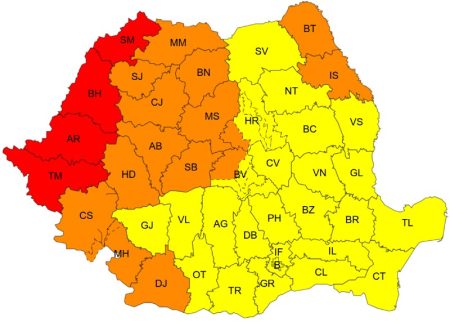 Cod galben de caniculă în Bacău. Miercuri, avertizarea urcă la cod portocaliu