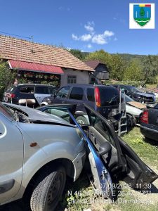 Garda de Mediu Bacău a închis un „cimitir de mașini” la Dărmănești. Proprietarul a fost amendat cu 10.000 de lei 1 799724565 1897966774714416 5624614751257930837 n