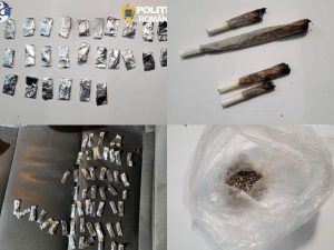 Droguri și materiale pentru trafic de droguri confiscate de poliție.
