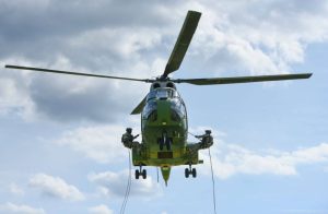 Un nou exercițiu militar cu trupe de comando și aeronave la Comănești 2 Un nou exercițiu militar cu trupe de comando și aeronave la Comănești
