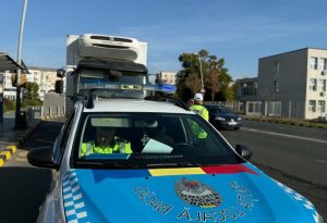 Bacăul se apără de traficul greu: reguli stricte și mii de permise eliberate pentru mașinile de peste 3,5 tone 3 Bacăul se apără de traficul greu: reguli stricte și mii de permise eliberate pentru mașinile de peste 3,5 tone