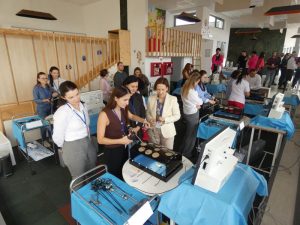 Recunoaștere la nivel înalt pentru dr. Mihai Galinescu la deschiderea „Zilelor Chirurgiei Pediatrice Băcăuane” 4 Recunoaștere la nivel înalt pentru dr. Mihai Galinescu la deschiderea „Zilelor Chirurgiei Pediatrice Băcăuane”