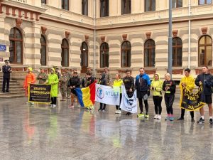 Ceremonie solemnă în Piața Tricolorului: Bacăul a primit Ștafeta Veteranilor Invictus 5 Ceremonie solemnă în Piața Tricolorului: Bacăul a primit Ștafeta Veteranilor Invictus