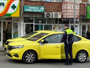 Poliția Locală și Rutieră au luat în vizor stațiile de taxi din Bacău: peste o treime din taximetriștii controlați au fost amendați