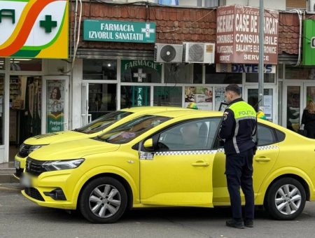 Poliția Locală și Rutieră au luat în vizor stațiile de taxi din Bacău: peste o treime din taximetriștii controlați au fost amendați